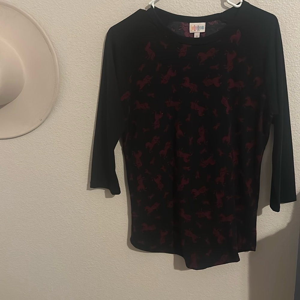Unicorn - LuLaRoe 3/4 sleeve - RARE 🦄